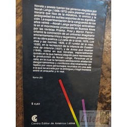 Personas en la sala Norah Lange Ed. Biblioteca Básica Argent