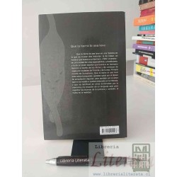 Que la tierra te sea leve Ricardo Sumalavia Ed. Bruguera narrativa