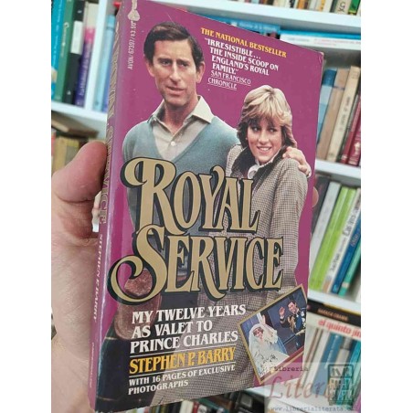 Royal Service Prince Charles  Stephen P. Barry  Avon BooksEN INGLES