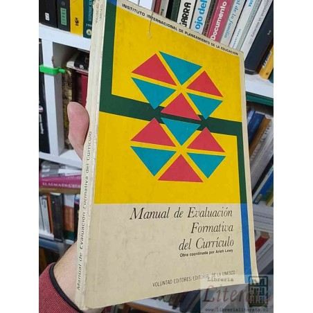 Manual de Evaluación Formativa del Currículo  Arieh Lewy  Voluntad Editores/Editorial de la UNESCO