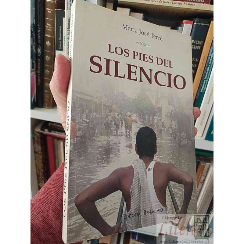 Los pies del silencio  María José Terré  Editorial Renacimiento