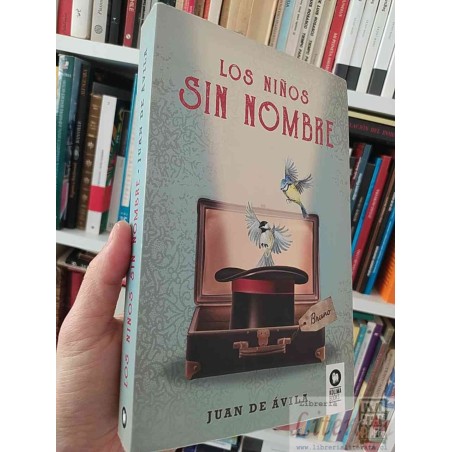 Los niños sin nombre Juan de Ávila Kolima Books 469 páginas