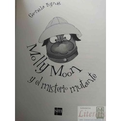 Mally Moon y el misterio mutante Georgia Byng Sm formato grande tapas duras 363 páginas