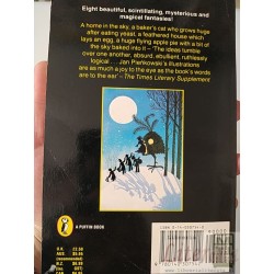 A necklace of raindrops and other stories  Joan Aiken  Pictures by Jan Pienkowski PUFFIN BOOKS EN INGLES