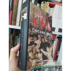 Danza macabra  Stephen King  Valdemar Intempestivas formato grande tapas duras 616 páginas