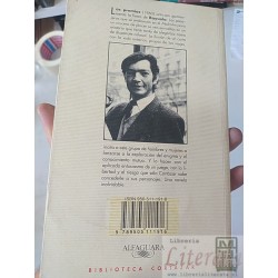 Los premios Julio Cortázar  Alfaguara biblioteca Cortazar 470 páginas