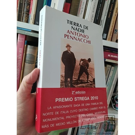 Tierra de nadie Antonio Pennacchi Salamandra formato grande 414 páginas