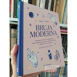Bruja moderna Dalia F Walker Monoblock tapas duras...