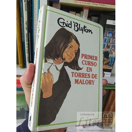 Primer curso en Torres de Malory Enid Blyton Ed. Molino tapas duras
